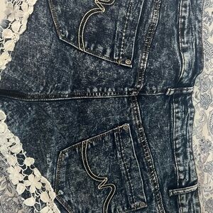 Stylish Black Denim Shorts with Lace Trim